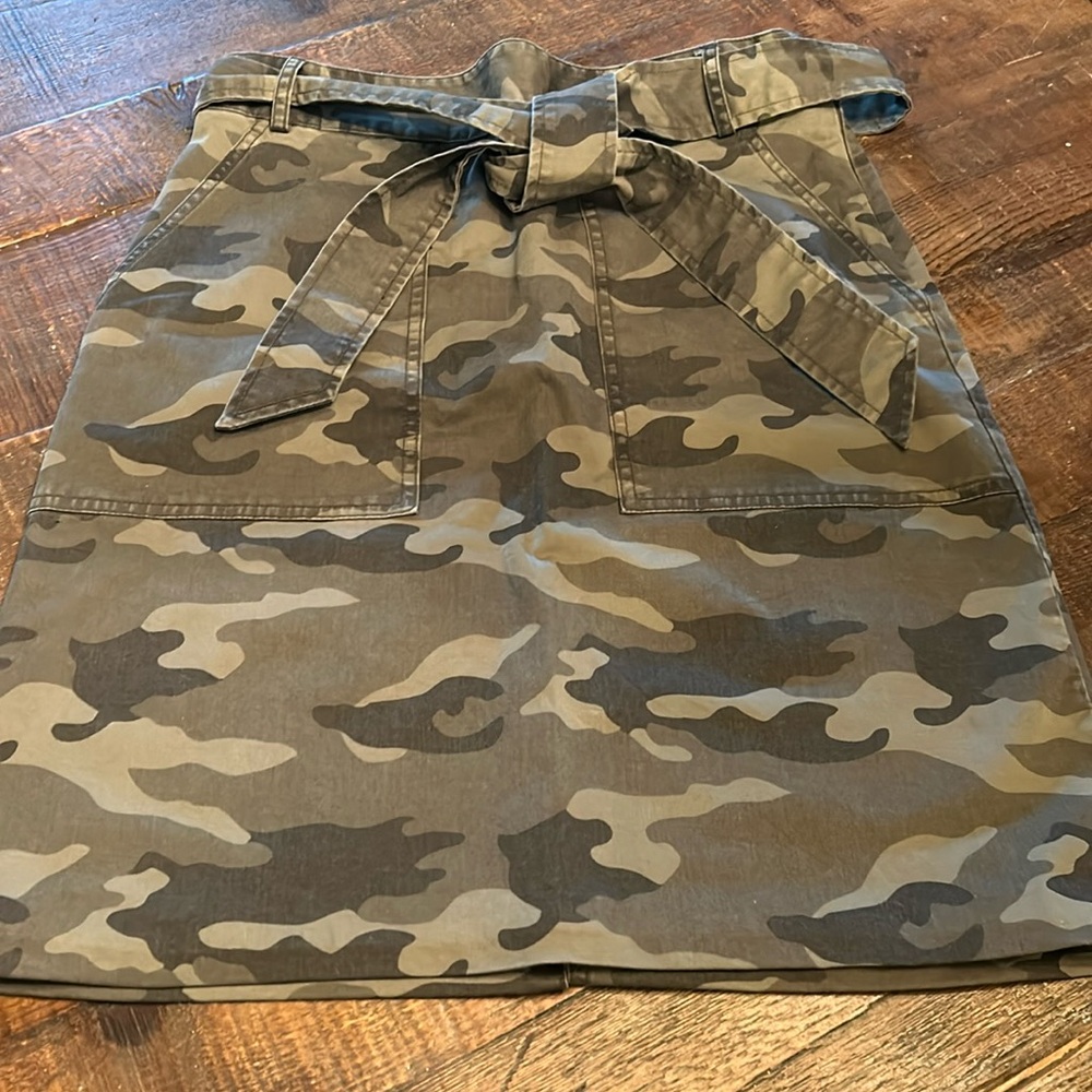 Banana Republic skirt